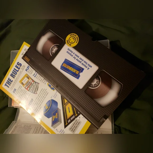 Blockbuster video party game - Picture 5 of 5